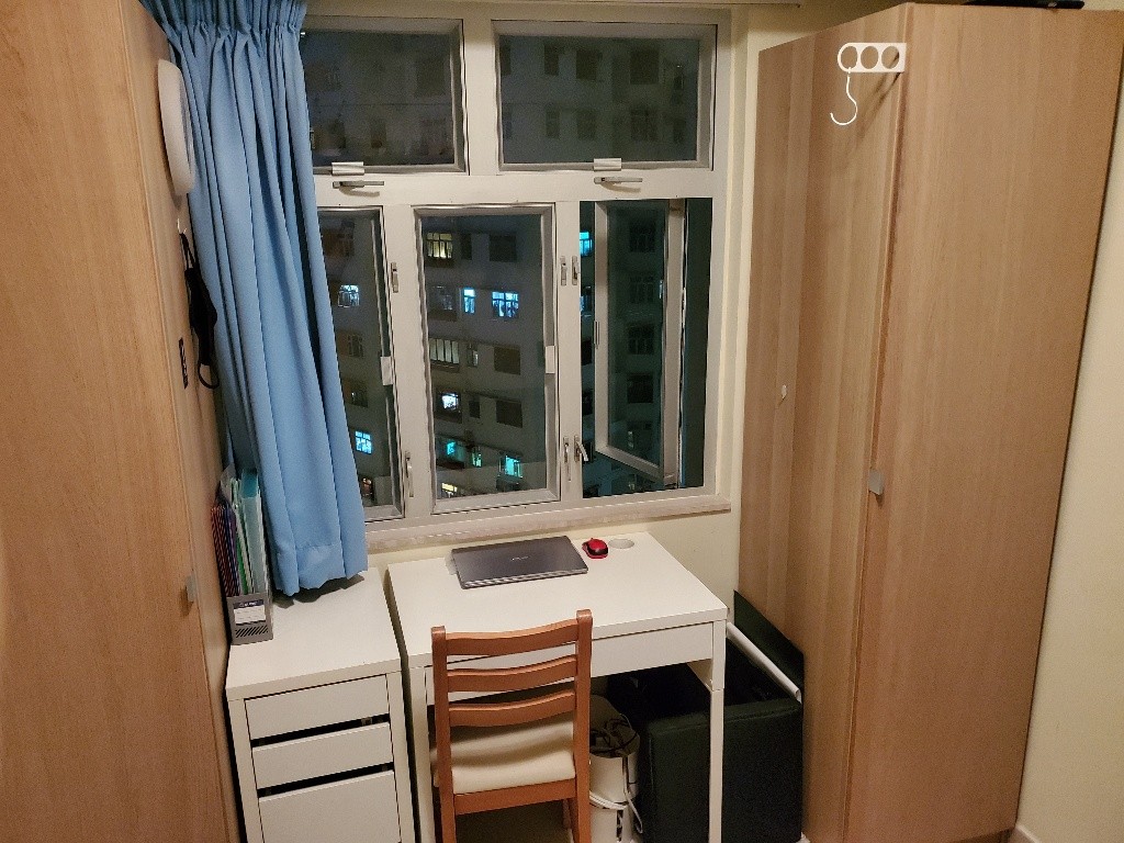 1 Bedroom available in 3 bedroom apartment - North Point - Bedroom - Homates Hong Kong