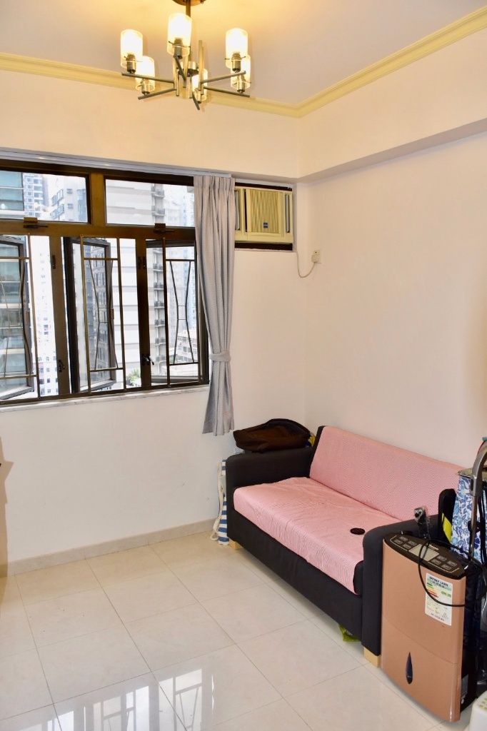 HKU MTR station, quiet, homey, high-rise apartment 1 bedroom to let - 西區 - 房間 (合租／分租) - Homates 香港