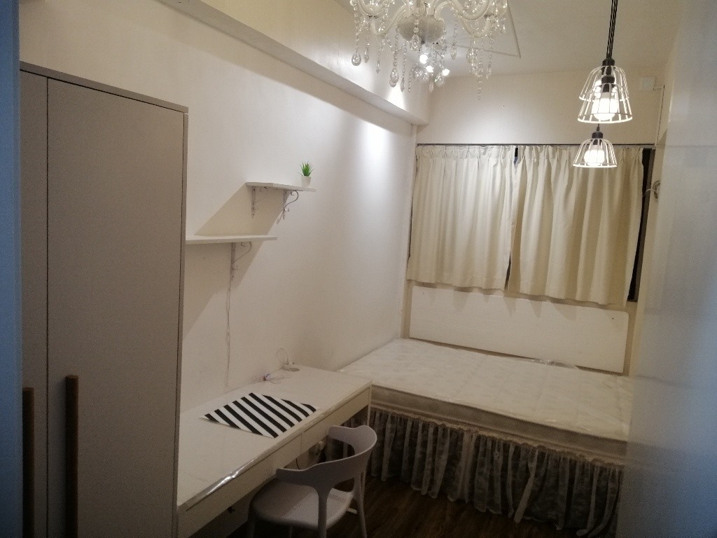 New refurbished shared apartment. in TST 6 mins walk from Jordan station.  Move in with your suitcase. - Jordan/Tsim Sha Tsui - Bedroom - Homates Hong Kong