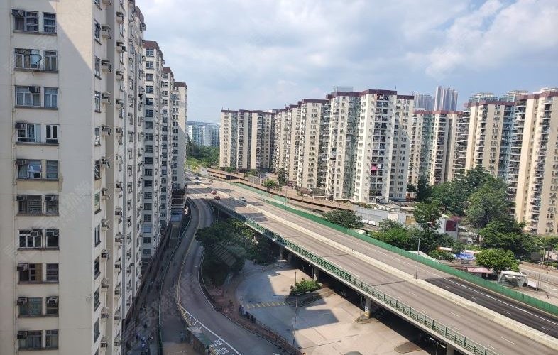 Looking for Flatmate - Mei Foo - Flat - Homates Hong Kong
