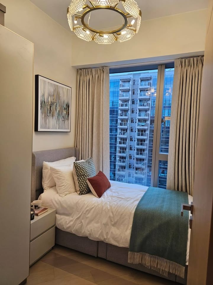 面積：約831呎｜兩房一廳  間隔實用，方正易擺  高層開揚景觀，採光極佳  全屋靚裝修，即搬即住  設冷氣、雪櫃、洗衣機等電器  🚆 交通便利：  直通錦上路站，15分鐘直達尖沙咀  鄰近元朗市中心，生活購物方便 - 元朗 - 住宅 (整間出租) - Homates 香港