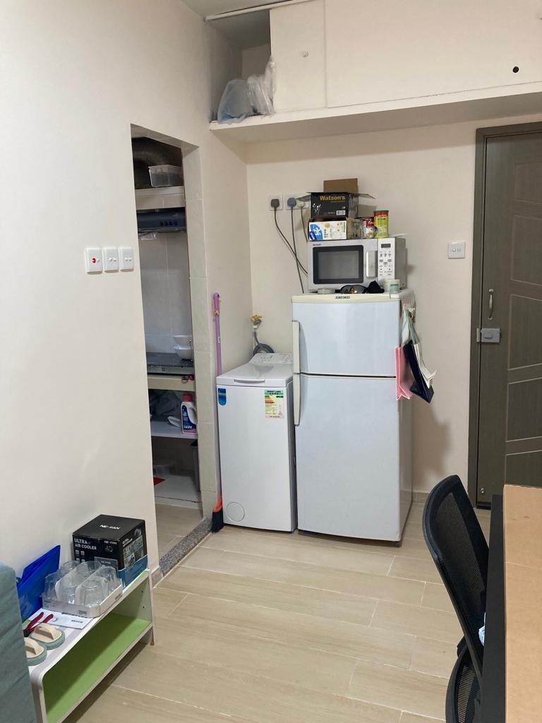 whtsapp 665029.75 兩房單位一空房 287呎 全新裝修 旺角 分租 合租 性別不限 高層有𨋢 包水電 三面大窗 空氣流通 四通八達 乾淨安靜 - 旺角/油麻地 - 房間 (合租／分租) - Homates 香港