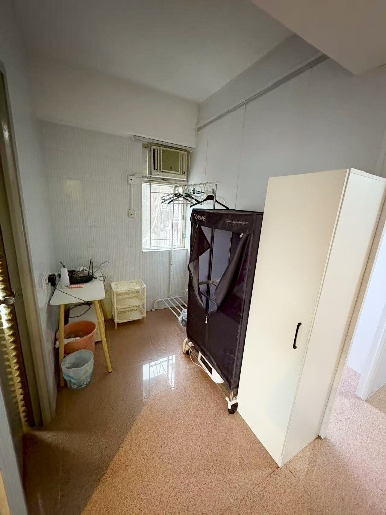 B06 Sham Shui Po Male Coliving space inclue wifi bed  - 深水埗 - 房間 (合租／分租) - Homates 香港