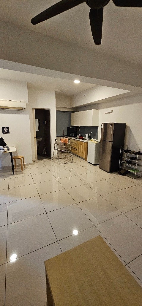 Roommate Wanted – Huge Studio Apartment Share at Avenue D'Vogue (Petaling Jaya) -  - 住宅 (整間出租) - Homates 馬來西亞