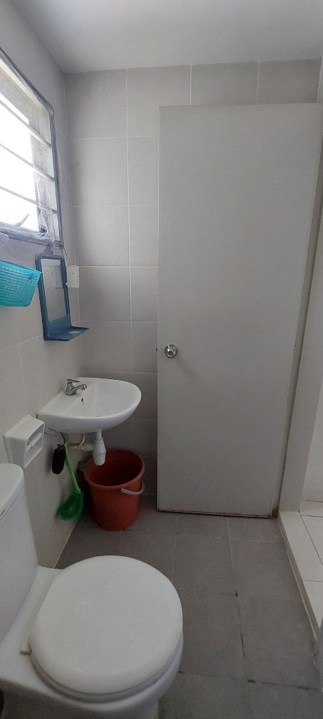 MIDDLE ROOM FOR RENT -  - 房间 (合租／分租) - Homates 马来西亚