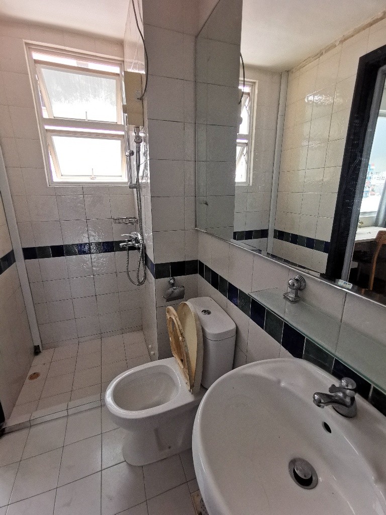 Kallang MRT / Stadium MRT / Mountbatten MRT / Master with Private Bathroom/ Available 21 Dec/ No Agent Fee - Kallang 加冷 - 分租房間 - Homates 新加坡