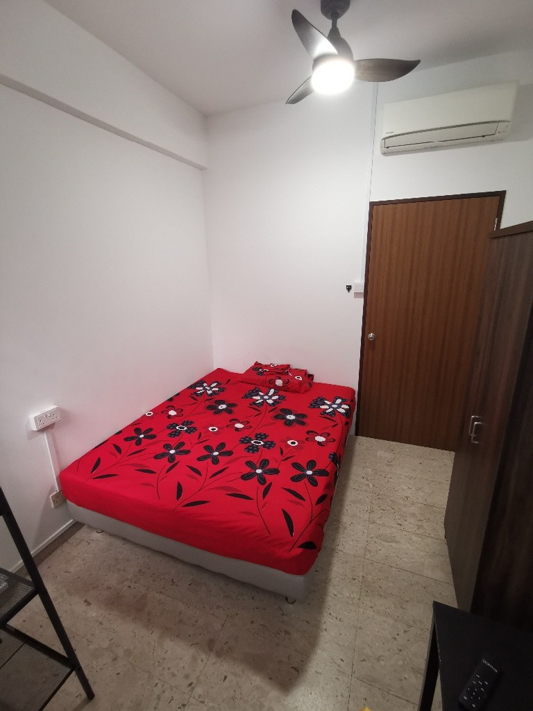 Near Paya Lebar MRT/Aljunied MRT/Dakota MRT/ Common Room for 1-2 pax/Available 24 NOV/ No agent fee - Geylang 芽籠 - 分租房間 - Homates 新加坡