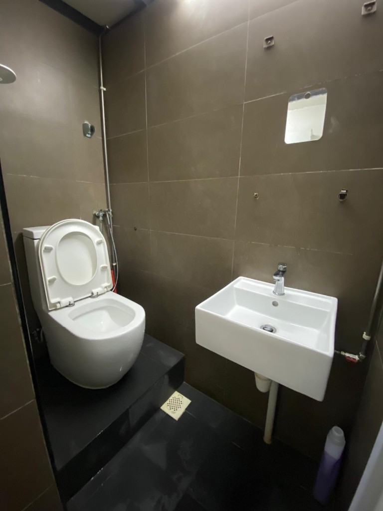 EAST GROVE Common Room/no Owner Staying/No Agent Fee/Cooking allowed/Kembangan MRT / Bedok MRT/ Eunos  MRT/ Available Immediate - Kembangan - Bedroom - Homates Singapore