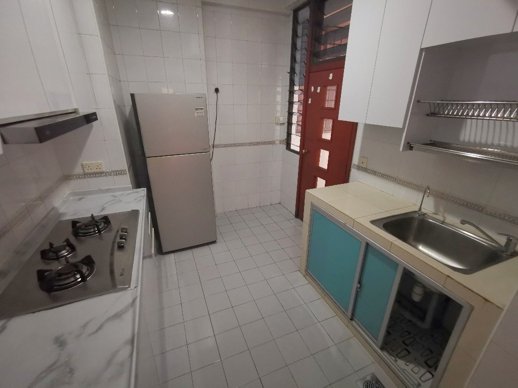 Room For Rent - Jurong East - Parc Oasis RM1 - Jurong East - Flat - Homates Singapore