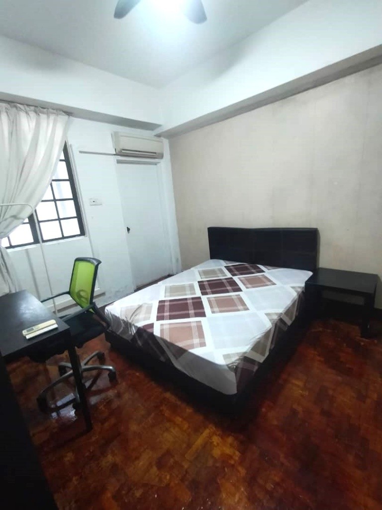 Room for Rent / Paya Lebar – Aljunied – Dakota MRT / Master Room / Available Immediate/ Moro Mansion - Paya Lebar - Flat - Homates Singapore