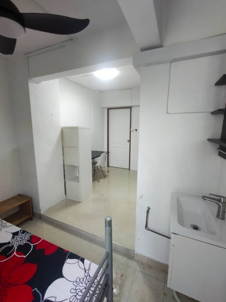 Near Clementi MRT/Dover MRT/ 1P Pine Grove/ Available﻿ Immediately - Bukit Timah - Flat - Homates Singapore