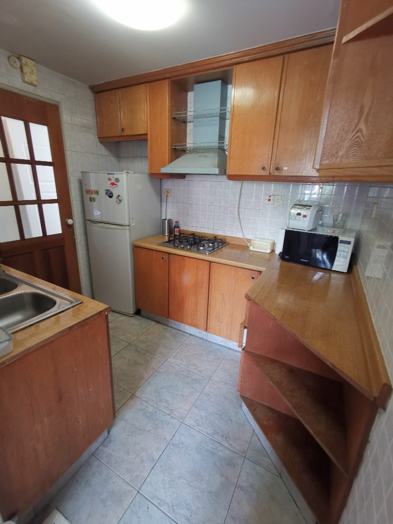 Available 9 Dec/Common Room/Wi-Fi/No owner staying/No Agent Fee/Cooking allowed/Near Toa Payoh/Novena MRT - Novena - Bedroom - Homates Singapore