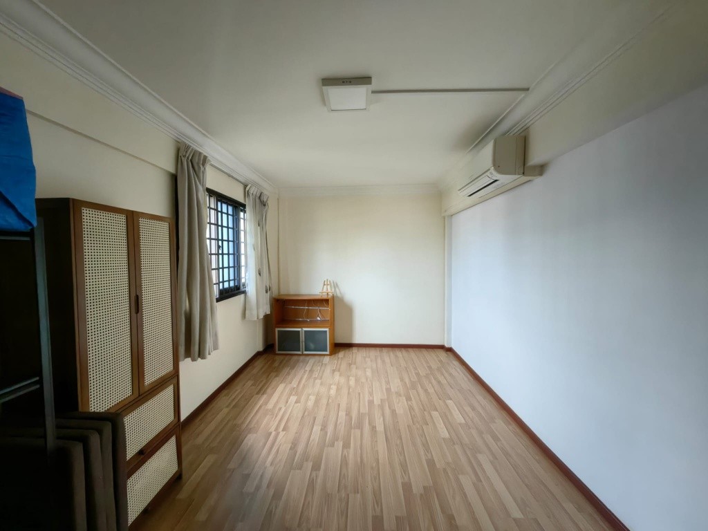 [FOR RENT] Blk 264 Jurong East St 24 - Mid Floor - Available Immediately - Jurong East - Bedroom - Homates Singapore