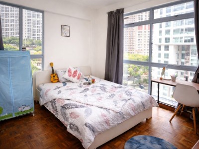 Master Bedroom with Private Bathroom for Rent - Tiong Bharu 
