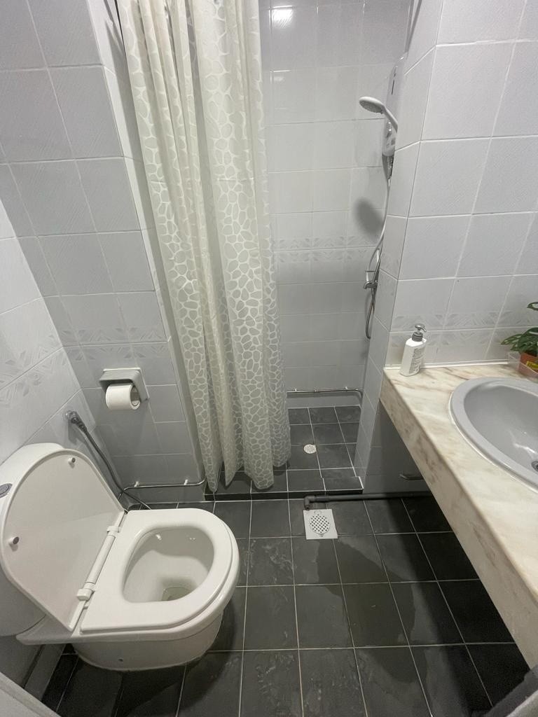 Available﻿ June 2 - Common Room/Include Utilities/Wifi/Aircon/No Agent Fee/Light Cooking Allowed/Washing Machine - Toa Payoh 大巴窑 - 分租房间 - Homates 新加坡