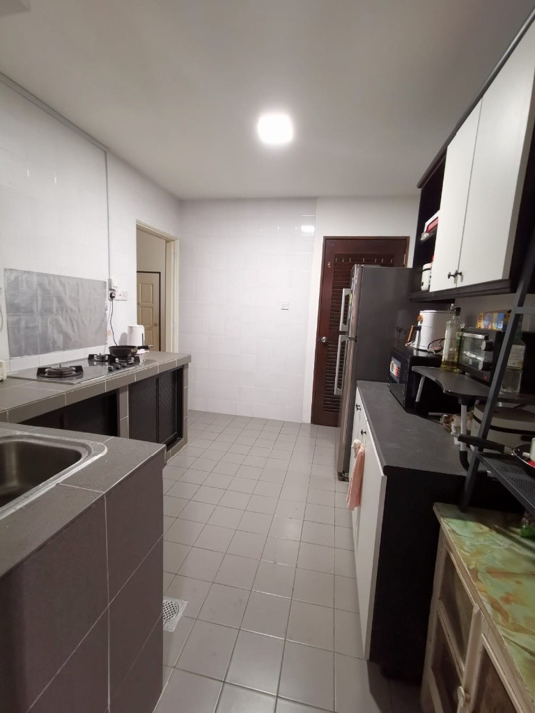 Available﻿ June 2 - Common Room/Include Utilities/Wifi/Aircon/No Agent Fee/Light Cooking Allowed/Washing Machine - Toa Payoh 大巴窑 - 分租房间 - Homates 新加坡