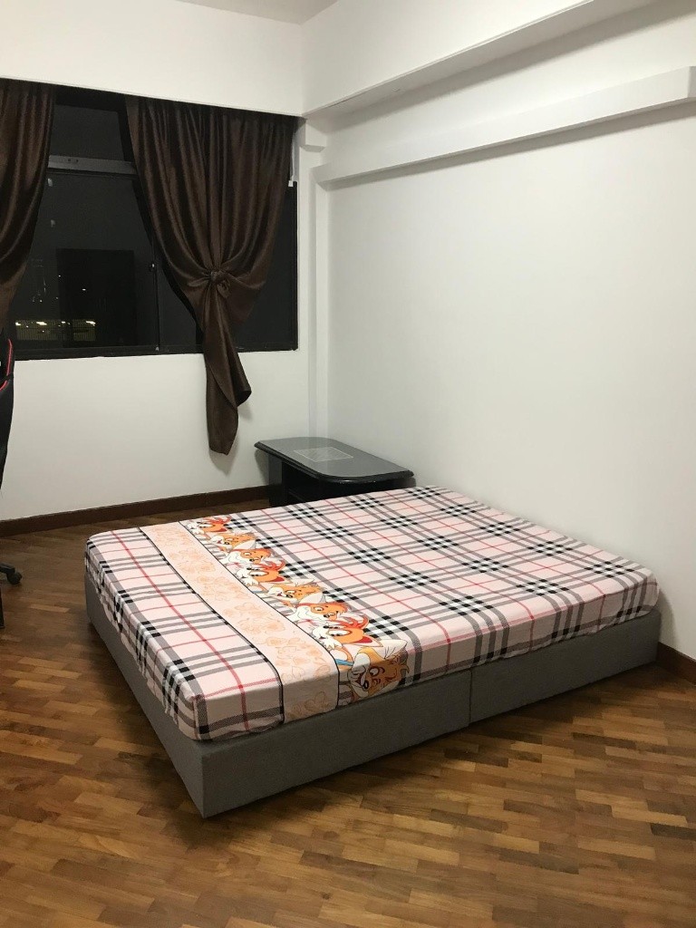 Available﻿ Immediate- Common Room/Include Utilities/Wifi/Aircon/No Agent Fee/Light Cooking Allowed/Washing Machine - Toa Payoh 大巴窑 - 分租房间 - Homates 新加坡