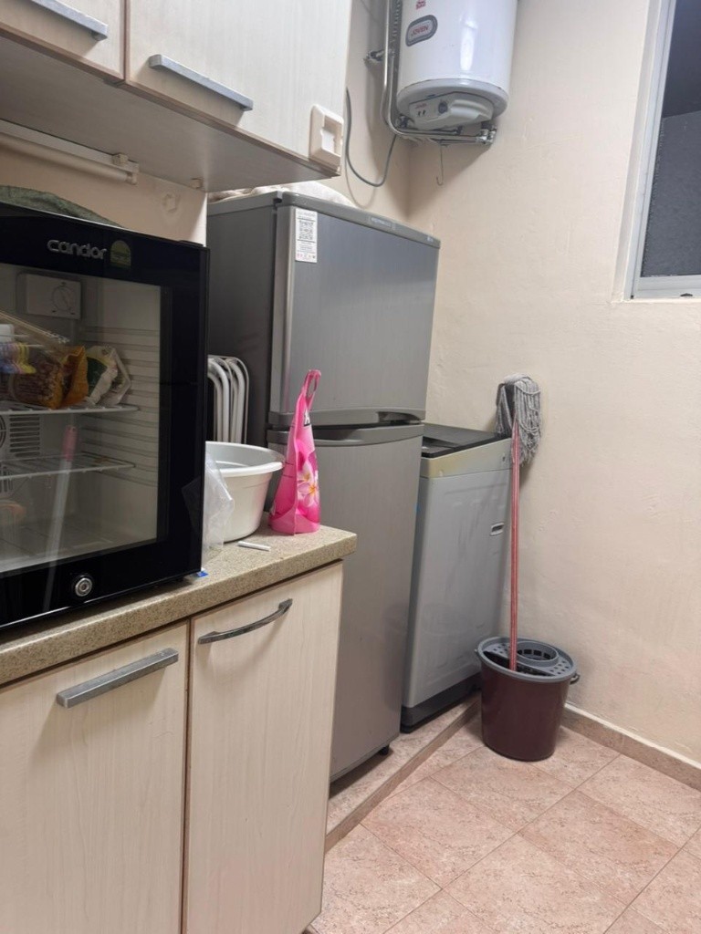 Room for rent / CLEMENTI / Common room / 1-2 pax stay / Available NOV 6 - Clementi 金文泰​​ - 分租房間 - Homates 新加坡