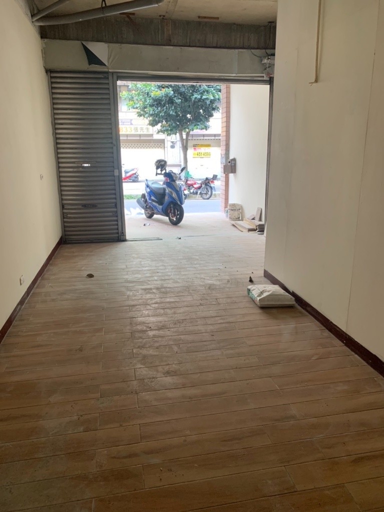 平鎮分局前優質透天四層樓店面出租店住兩用 - 平鎮區 - 店面 - Homates 台灣