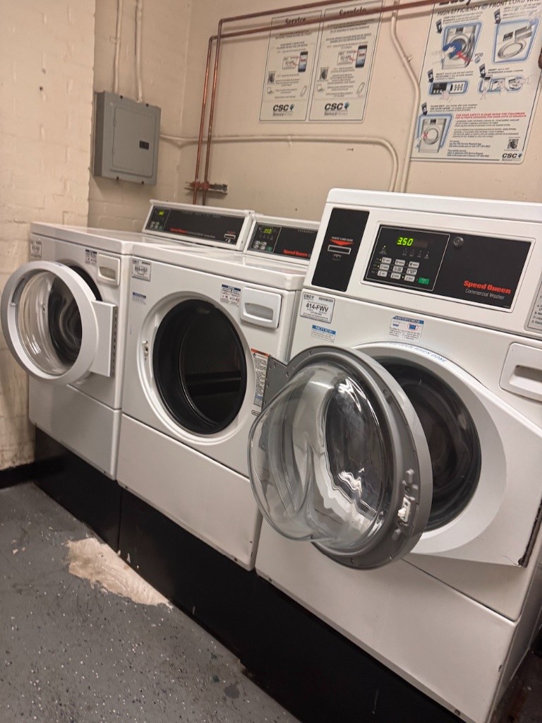 纽约曼哈顿中城中央车站附近出租 $2,750/月除了网络其他全包 -  - Flat - Homates United States